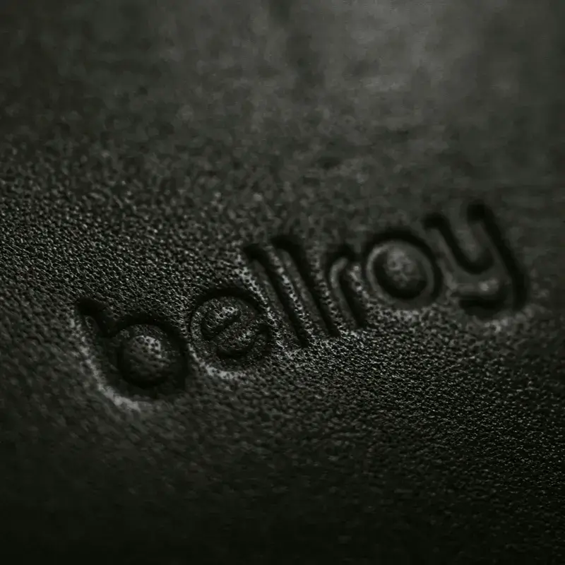 genuine leather wallet co2 laser marking machine.webp