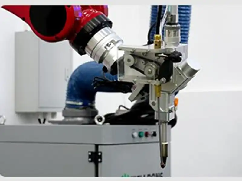 JCT ultra-lightweight automated laser welding torch under 4.5kg mounted on an industrial robot arm.